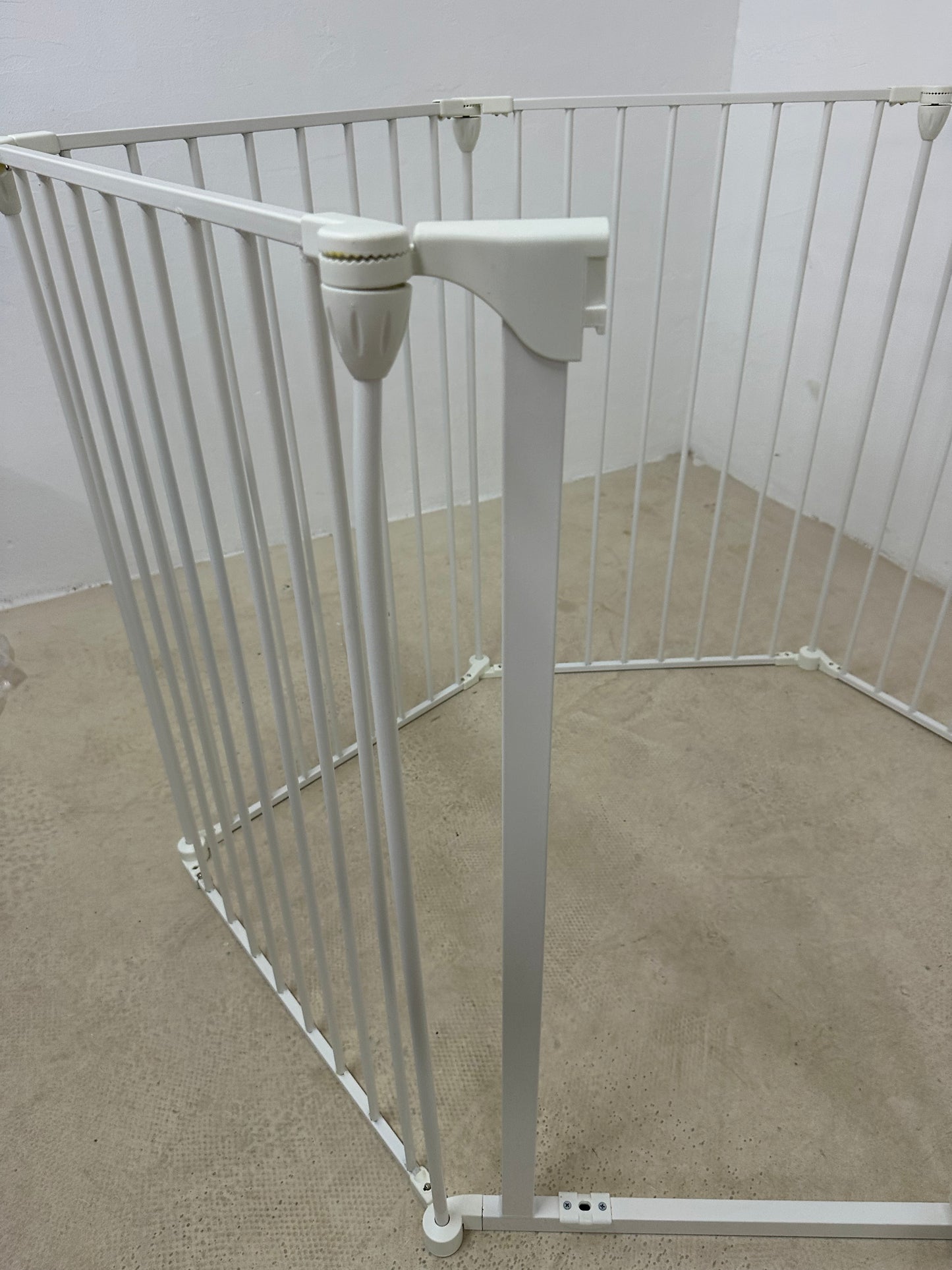 Сгъваема кошара за кучета PawHut, 6 панела, модулна клетка за кучета