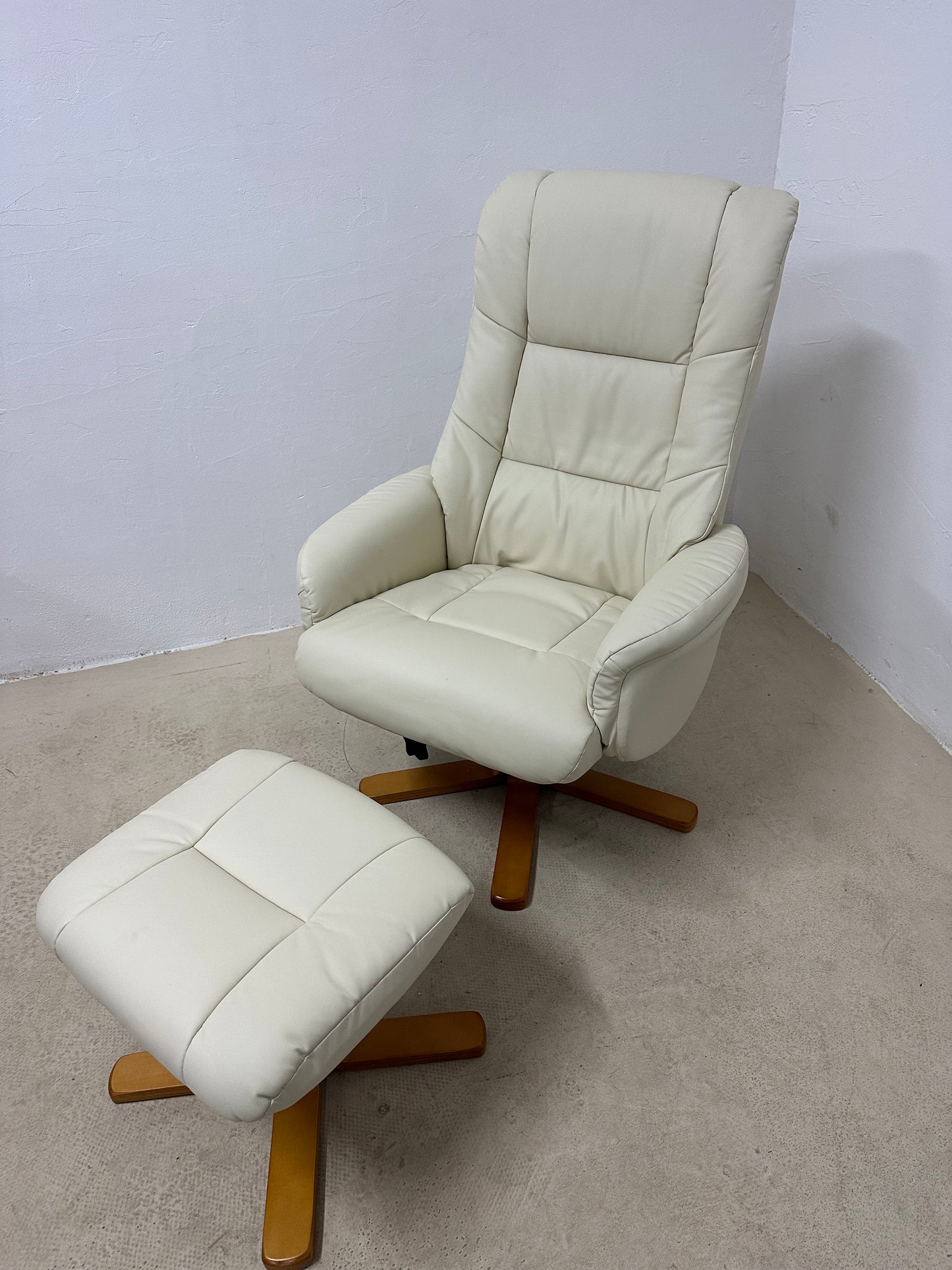 Кожено кресло с табуретка HOMCOM