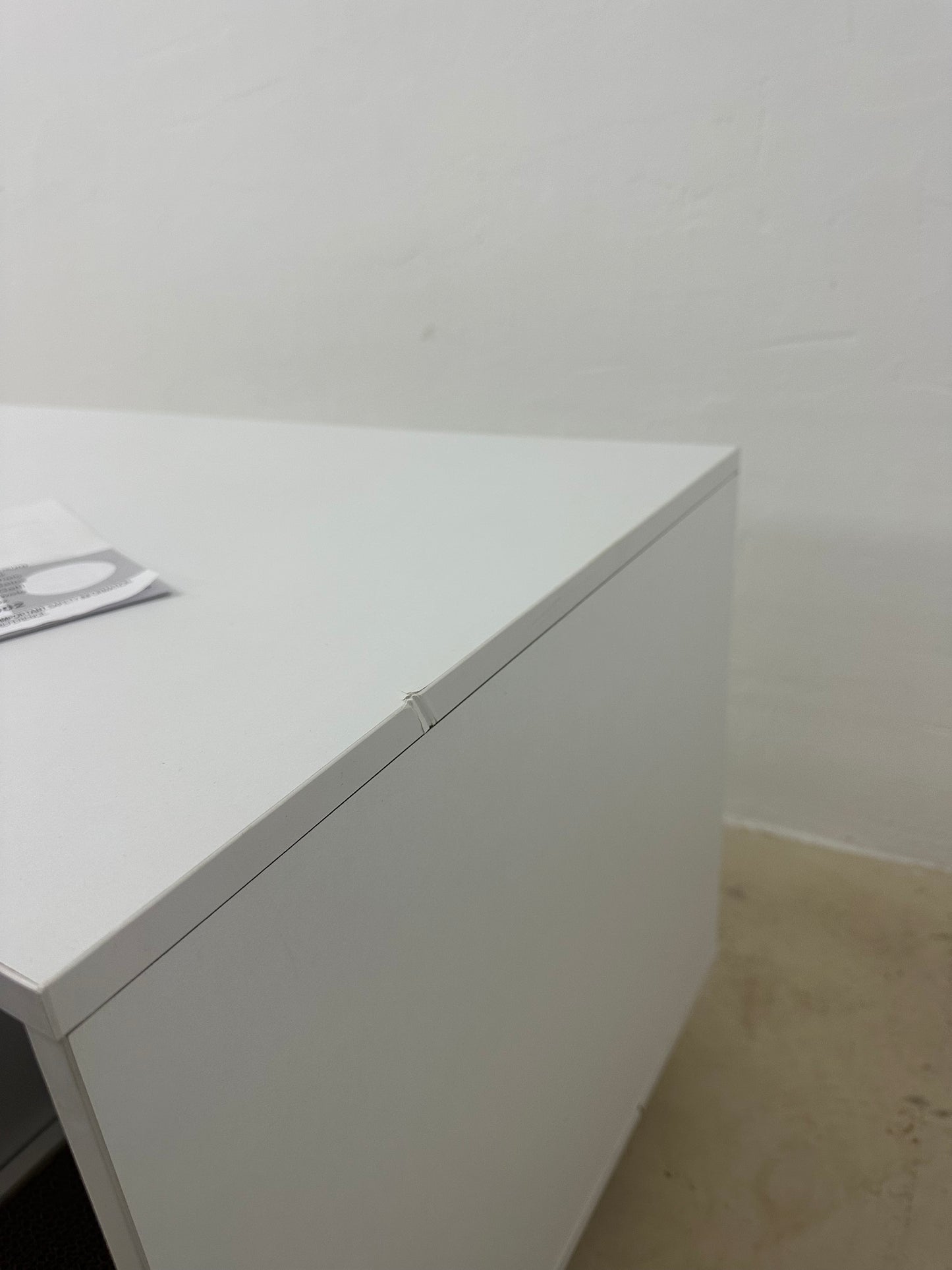 Шкаф за котешката тоалетна с драскалка COSTWAY