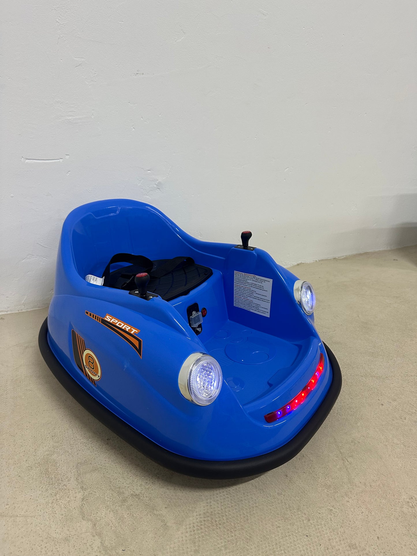 Акумулаторна детска блъскаща количка 12V COSTWAY