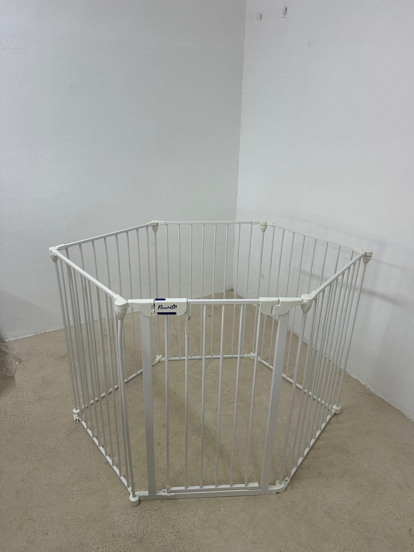 Сгъваема кошара за кучета PawHut, 6 панела, модулна клетка за кучета