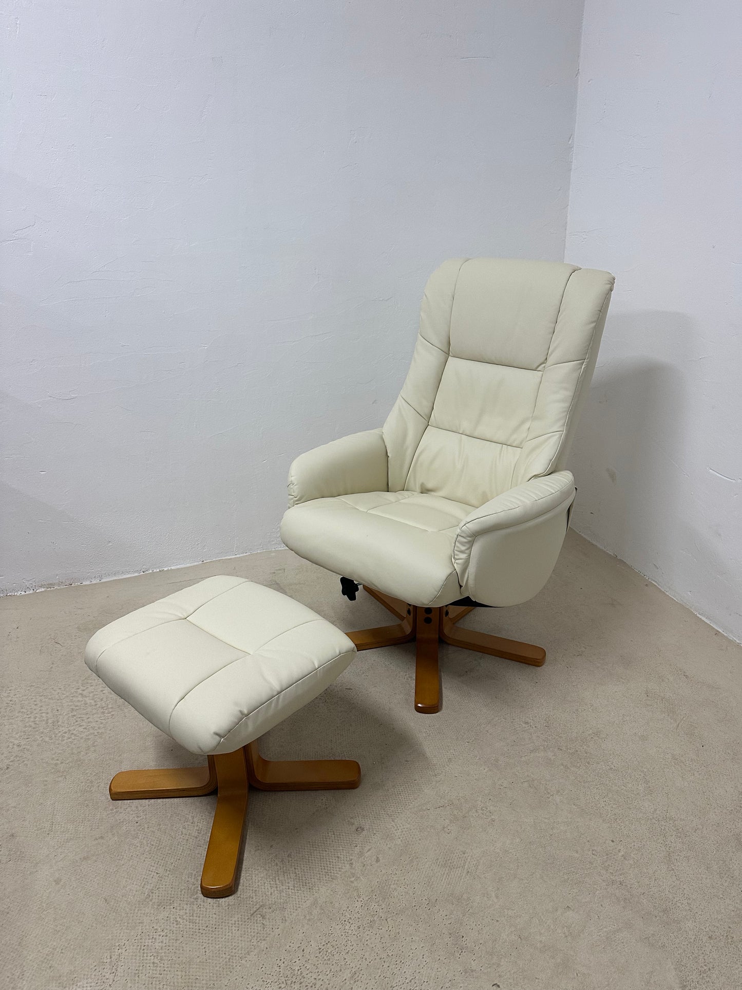 Кожено кресло с табуретка HOMCOM