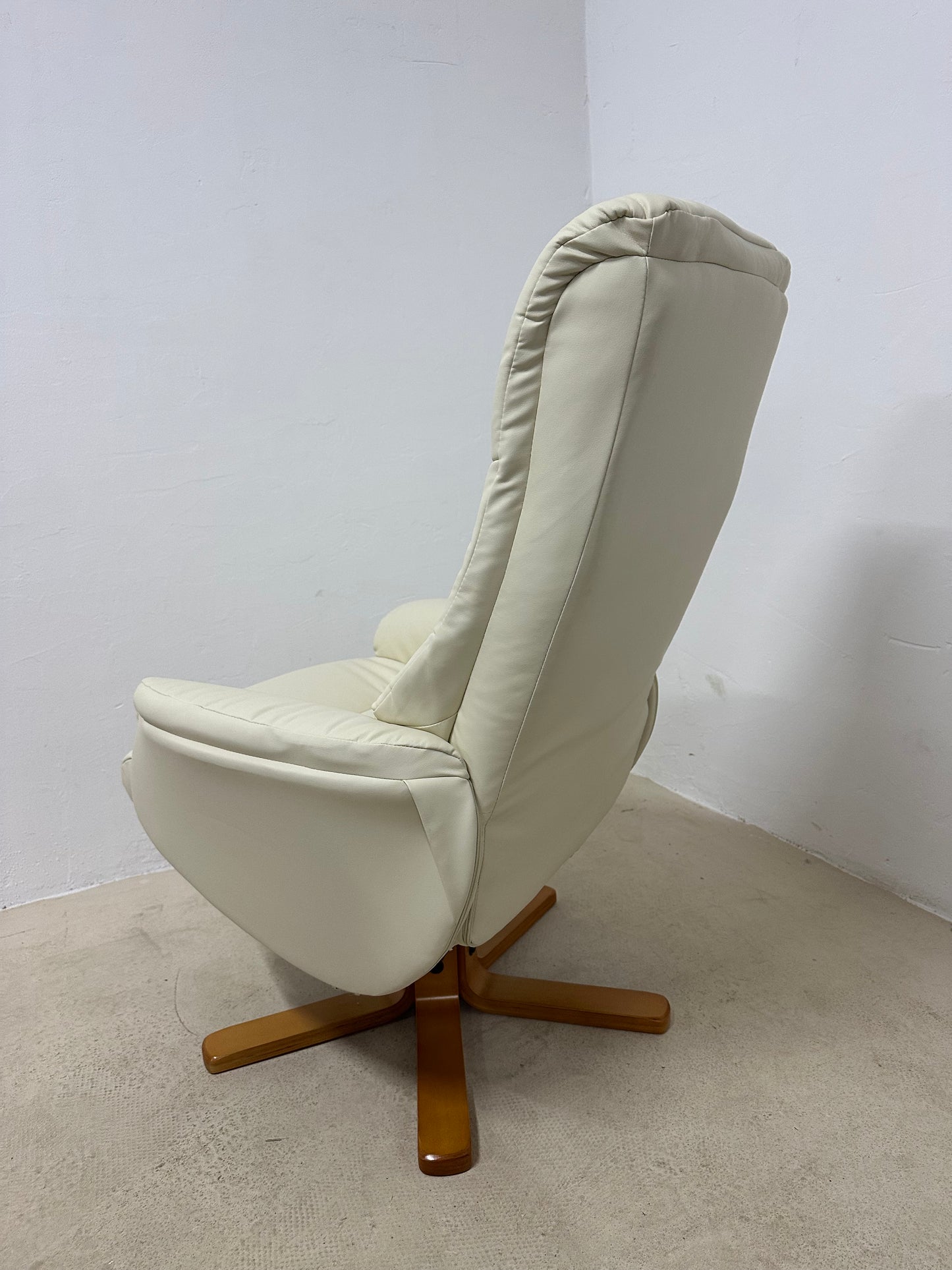 Кожено кресло с табуретка HOMCOM