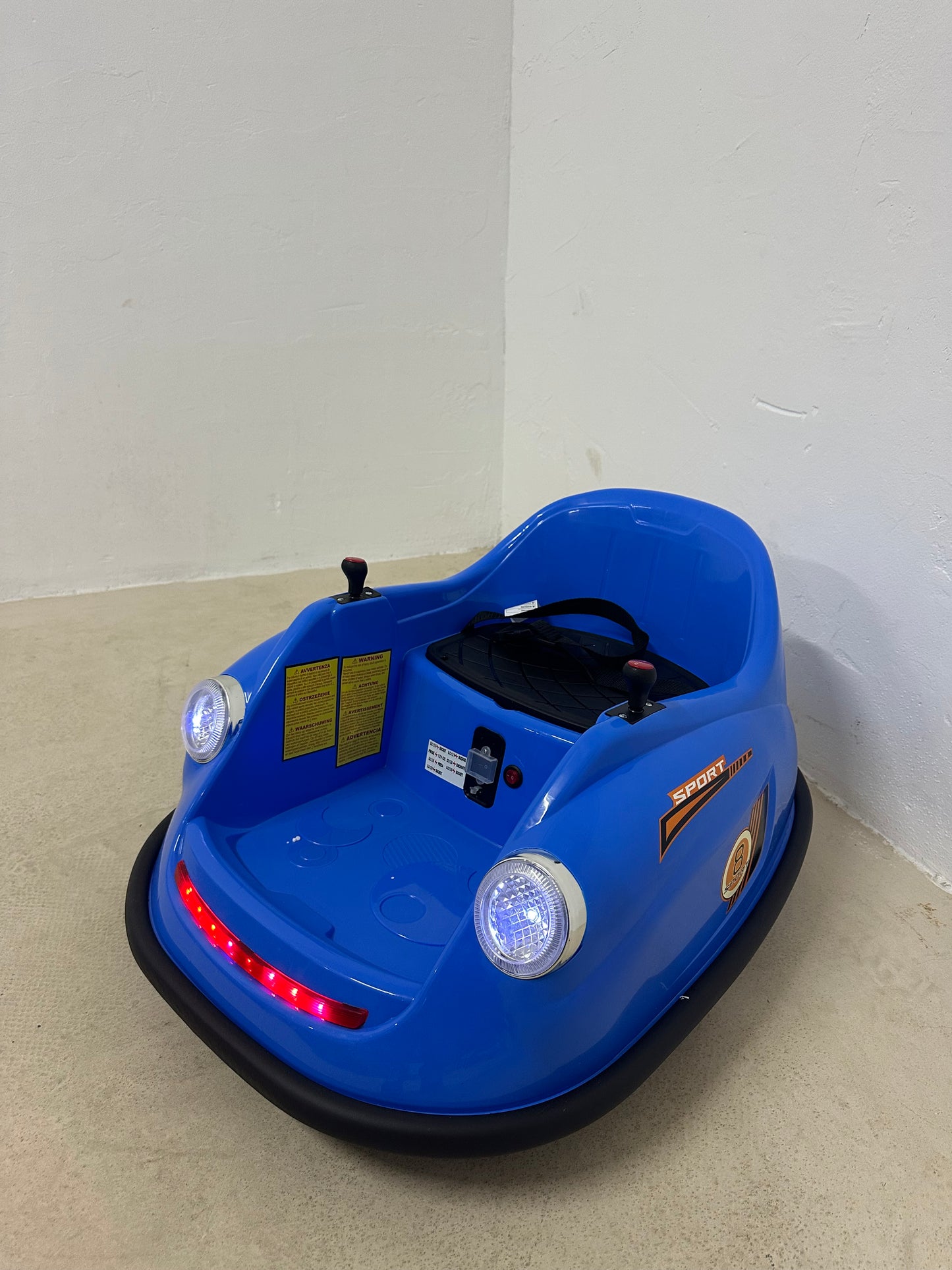 Акумулаторна детска блъскаща количка 12V COSTWAY